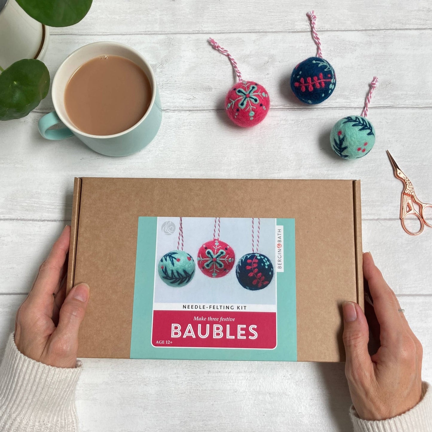 Bergin & Bath - Needle Felting Kit -  Christmas Baubles - Perrymans Books & Gifts