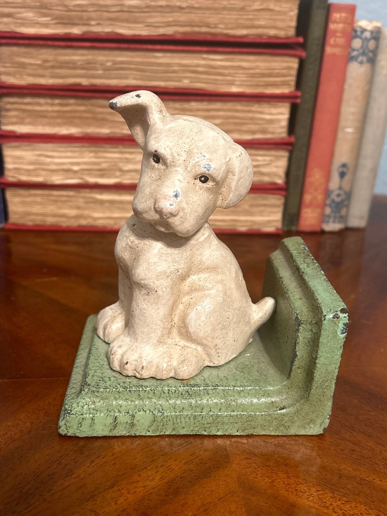 Curious Puppy Bookends - Perrymans Books & Gifts