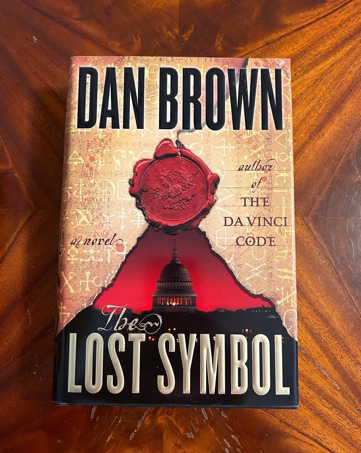 Dan Brown - The Lost Symbol - First Edition - Perrymans Books & Gifts