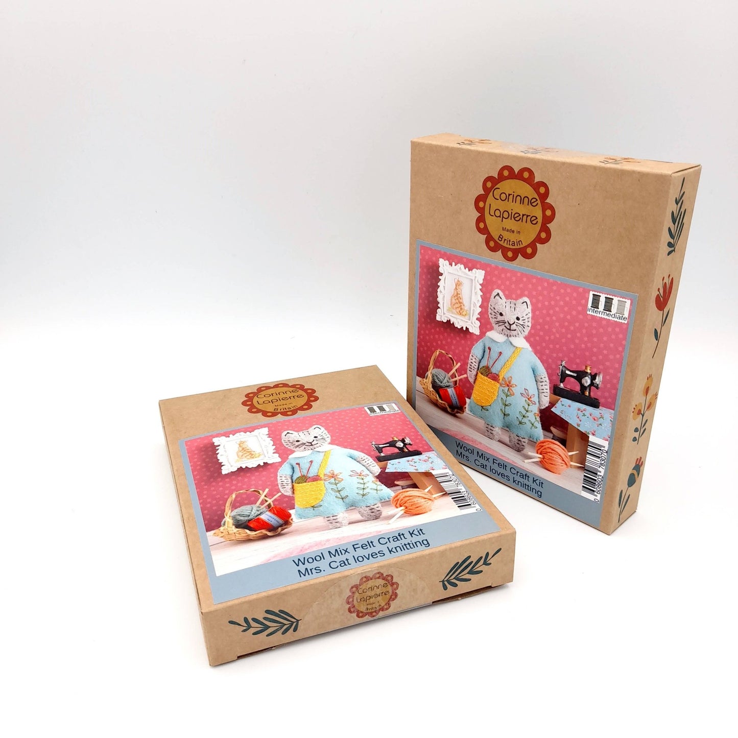 Mrs. Cat Loves Knitting Felt Craft Mini Kit - Corinne Lapierre Limited - Perrymans Books & Gifts