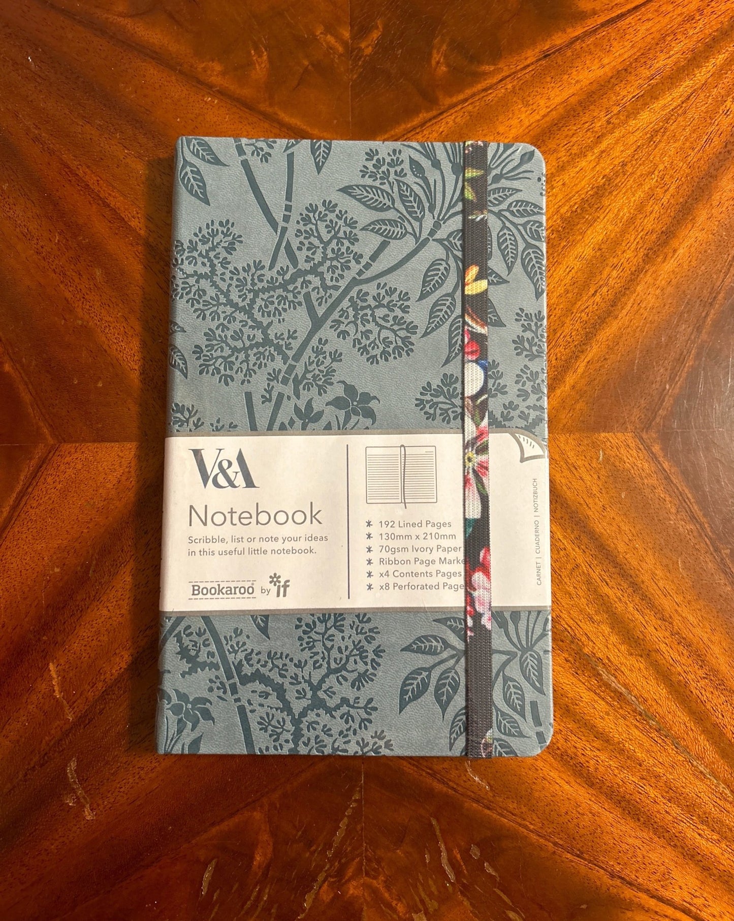 V&A Journals - Kilburn Collection - Perrymans Books & Gifts